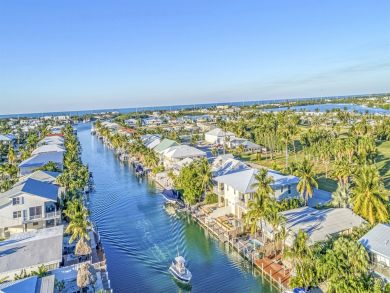 Key Colony Beach Bungalow Canal Views Walk to Beach